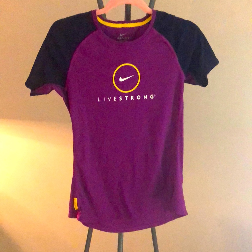 NIKE DRI-FIT LIVESTRONG